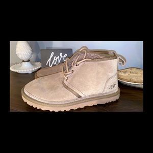 Ugg Neumel